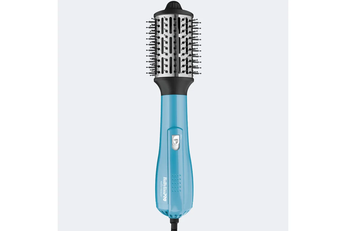 BaBylissPRO Nano Titanium Oval Ionic 2.5-inch hot air brush