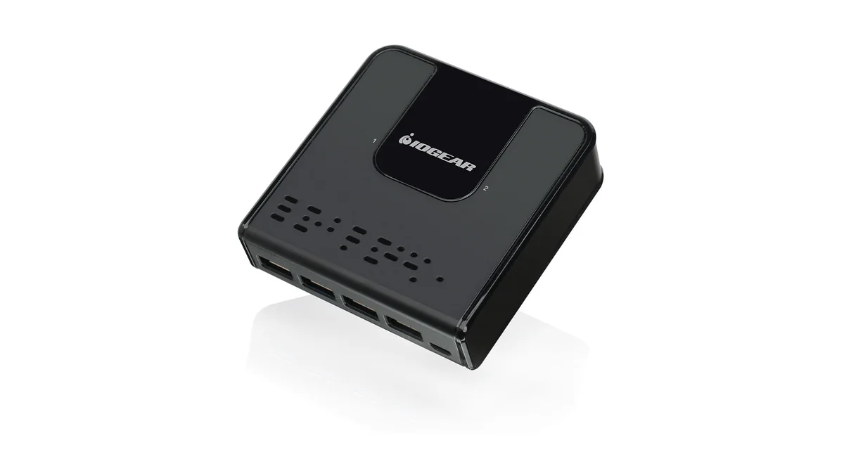 IOGEAR GUS432 four-port USB 3.0 peripheral sharing switch
